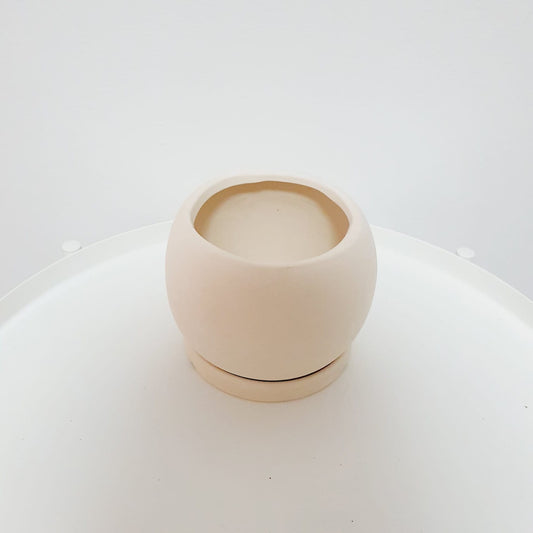 Round Ceramic Pot with Saucer